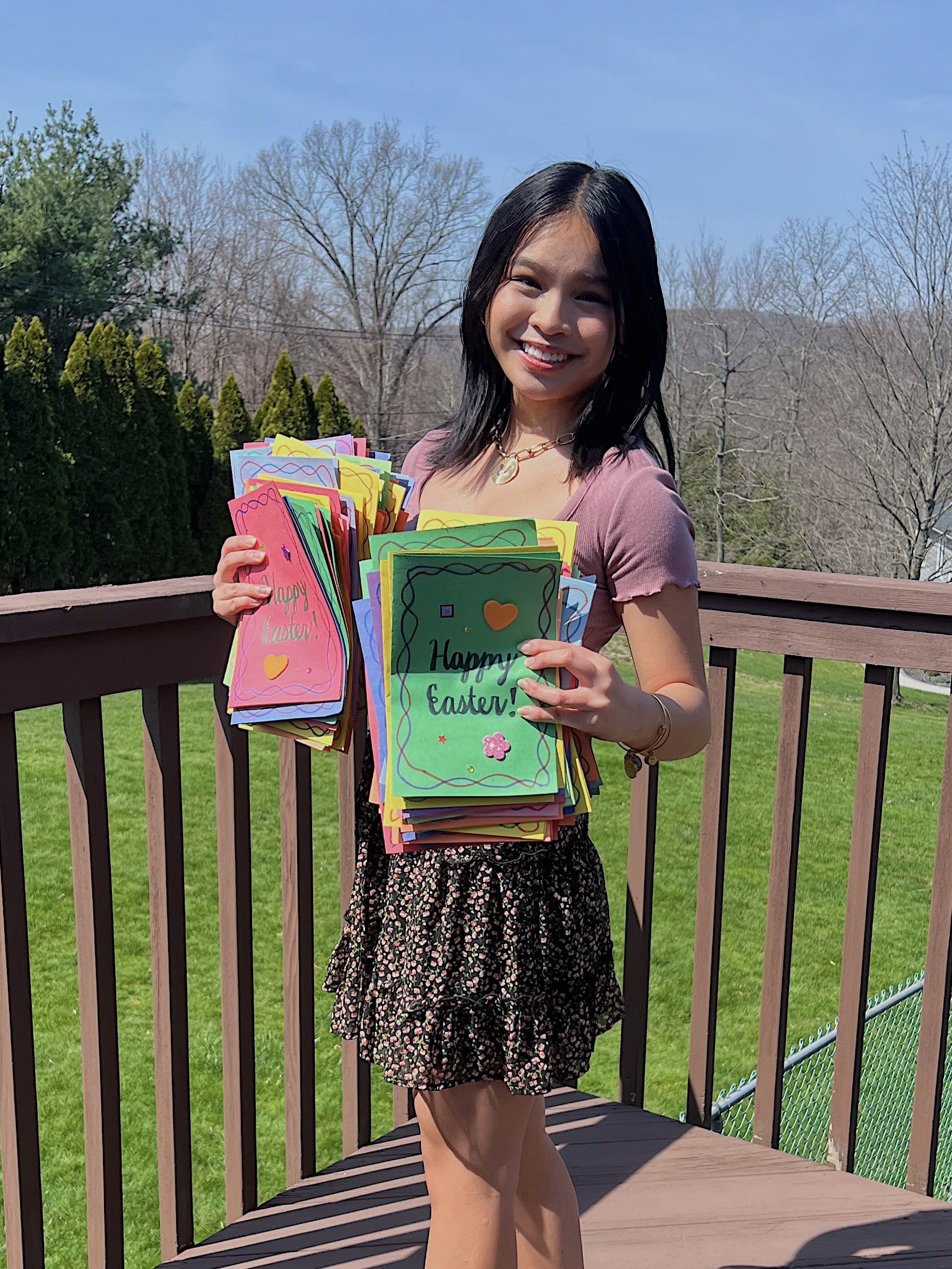 Chloe ‘25 Spreads Easter Joy Throughout CT